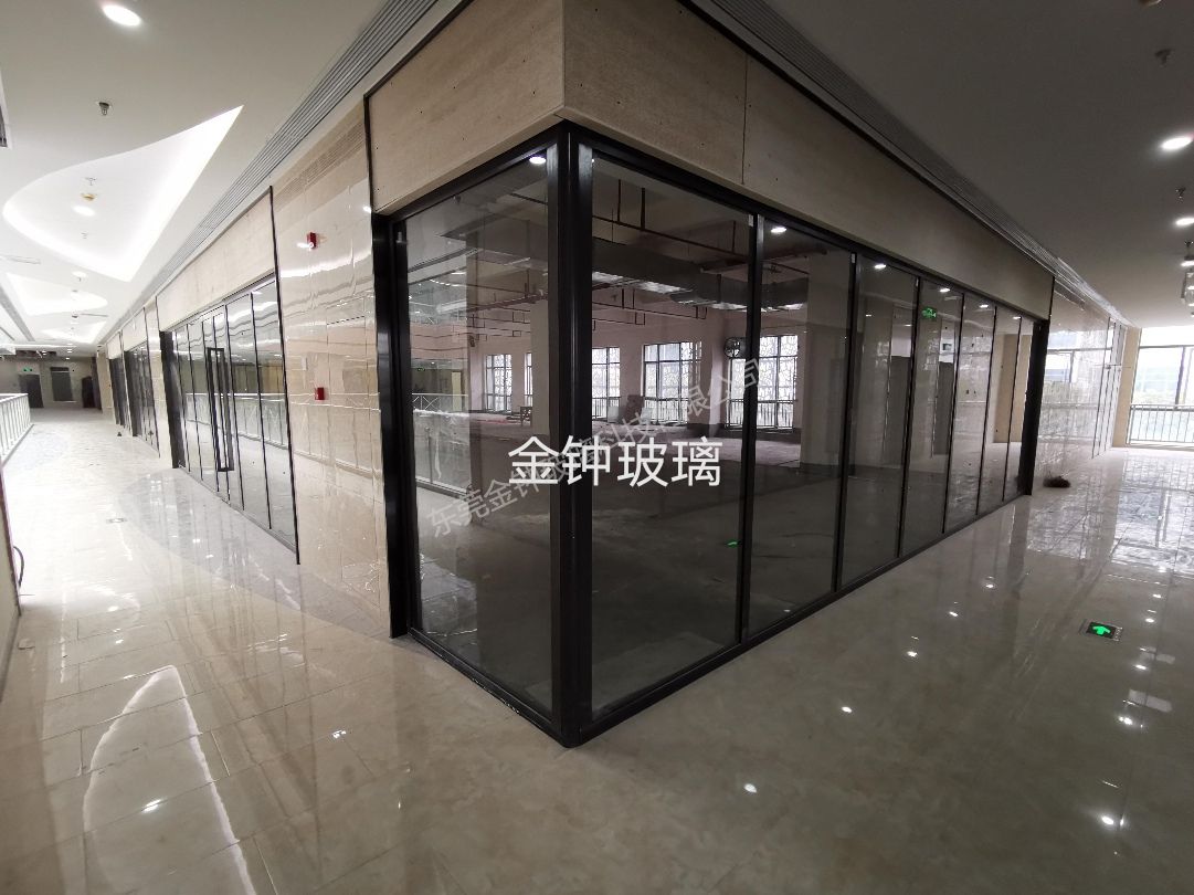 納米水晶硅防火玻璃